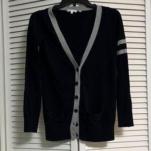 Vince Navy & Gray Women Cardigan Sweater, buttons, pockets, lightweight size XS